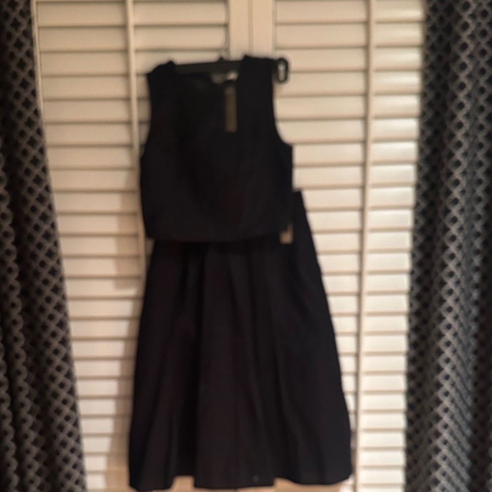 Elegant Black Sleeveless Dress